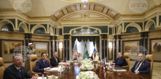 Започнаха преговорите между Русия и Съединените щати в Рияд