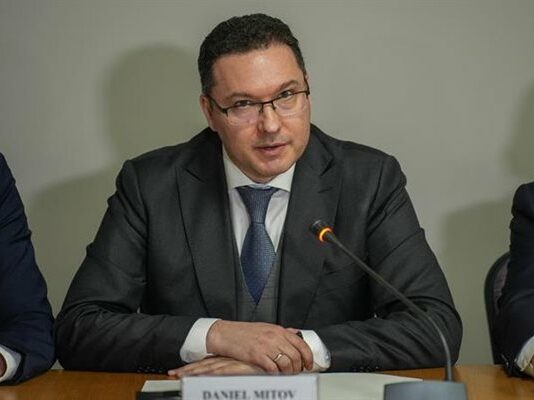 Даниел Митов: Създаваме звено за борба с прането на пари