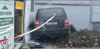 3-месечното бебе от катастрофата в Русе е с гръдна травма, майката остава в тежко състояние