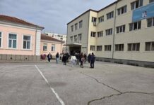 Петте ученички побойнички от Пазарджик ще бъдат преместени в други училища