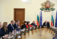 Желязков: Тече спецакция в пунктовете за продажба на горива