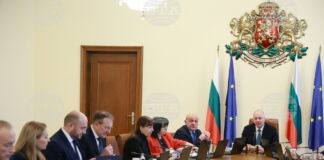 Желязков: Правителството си поставя задача да „изсветли” икономиката