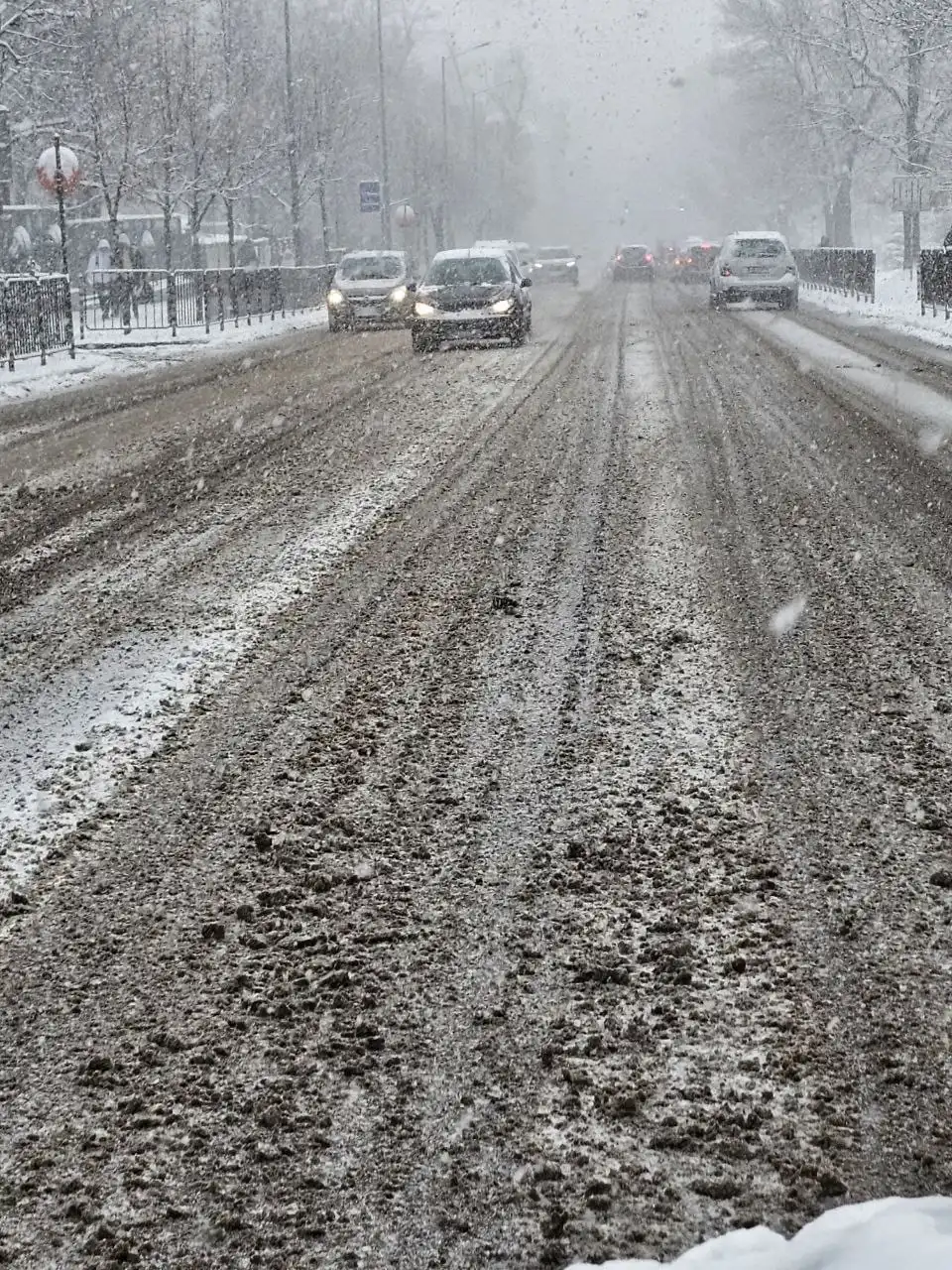 Снегът отново изненада Васил Терзиев Градоначалникът на София не разбра