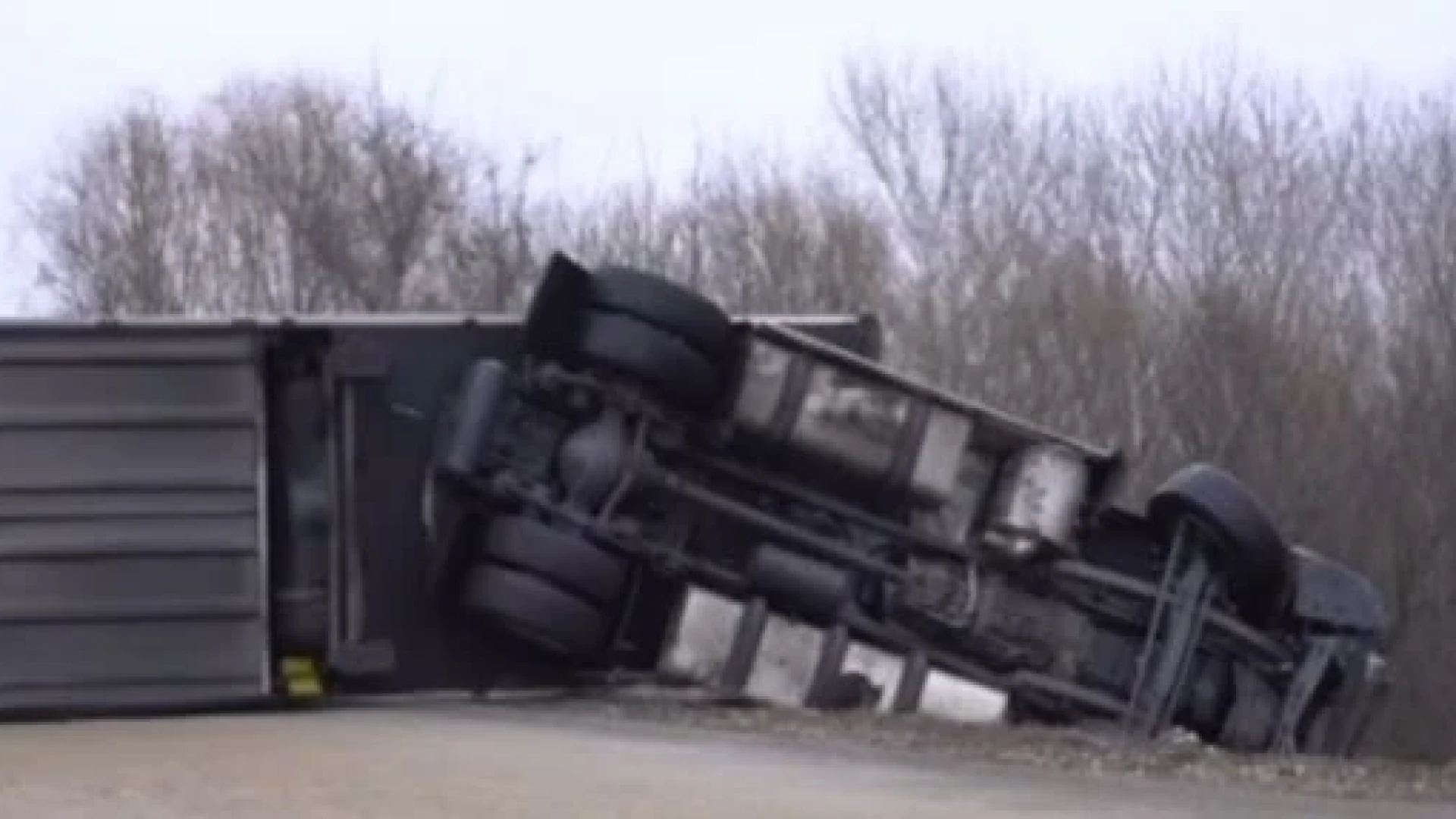 В Гърция е загинал 53 годишен българин шофирал ТИР който по