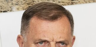 Прекратиха мандата на президента на Република Сръбска Милорад Додик, осъден е на 1.5 г. затвор
