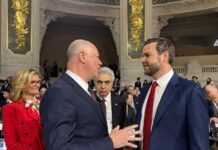 Премиерът Желязков на среща с вицепрезидента на САЩ Джей Ди Ванс: Задълбочаването на стратегическото партньорство между САЩ и България трябва да бъде първостепенна задача пред нашите нови правителства