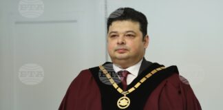 Орлин Колев положи клетва като конституционен съдия