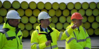 България първа започва разширението на вертикалния газов коридор