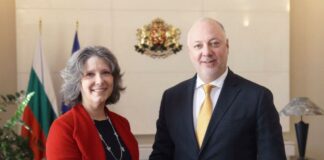 Премиерът обсъди с посланичката на САЩ у нас войната в Украйна и партньорството между двете страни