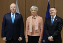 Желязков каза на председателите на ЕЦБ и Еврогрупата, че се надява на положителен доклад за еврото