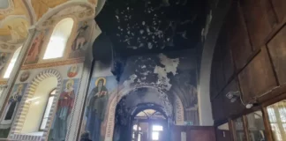 Късо съединение подпали храма „Св. Богородица“ в Сливен