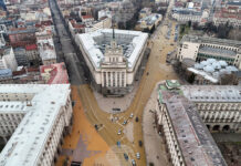 ГЕРБ, ИТН И БСП подписват за ротацията на председателя на НС