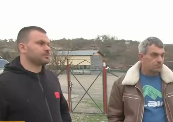 Мъж опита да прегази бившите си работодатели с автомобила си