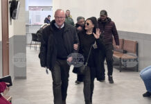 3 месеца условно за певицата Жана Бергендорф, подсъдима за хулиганство