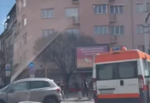 Осем души са ранени при катастрофа между линейка и джип в столицата