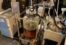 Поляци въртели модерна нарколаборатория в Бургас