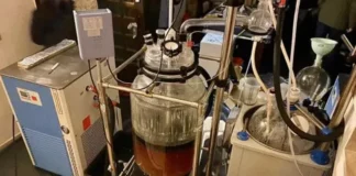 Поляци въртели модерна нарколаборатория в Бургас