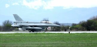 Вторият български изтребител F16 Блок 70 каца у нас
