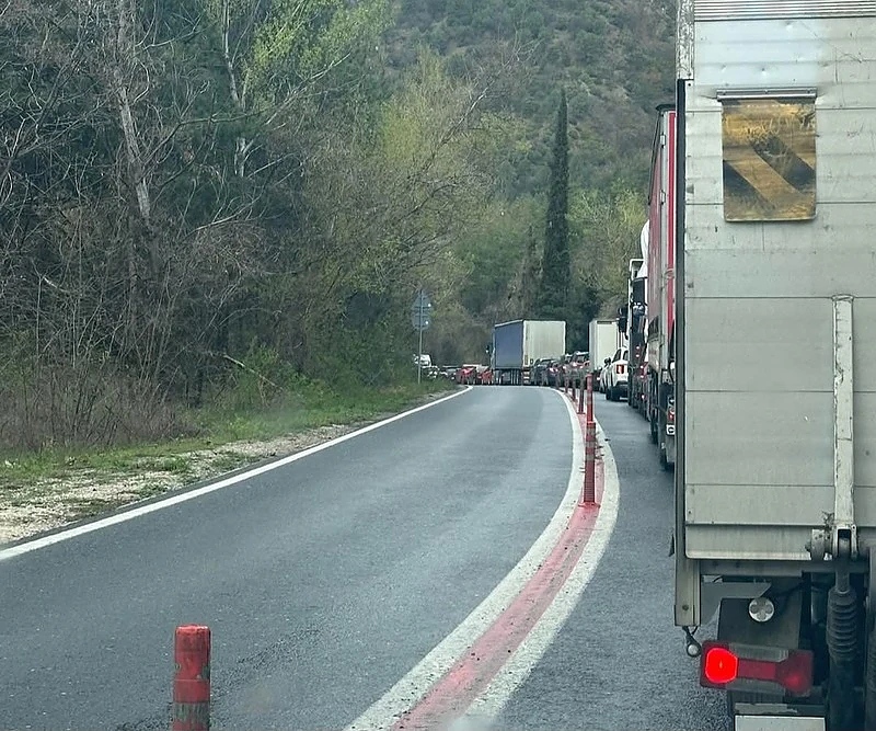 Временно движението при км 392 по път I 1 Благоевград –