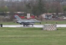 Първият изтребител F-16 кацна на българска земя /видео/