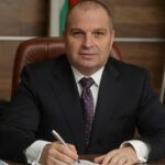 Караджов разговаря с гръцкия си колега за блокадите на границата