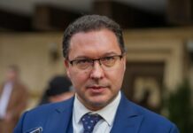 Министър Митов: За 4 г. политическо безвремие институциите загубиха посока