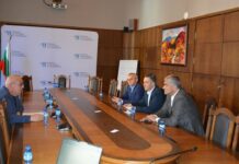 КРС се договори с телекомите да съобщават навреме при проблеми с мрежата