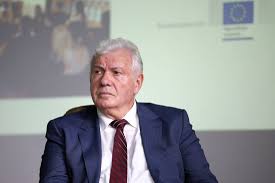 Членовете на съвета на директорите Метрополитен решиха да сменят шефа