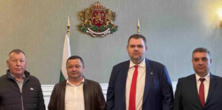 Още един кмет на Доган пристана на Пеевски