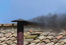 Отново черен дим над Сикстинската капела, не е избран папа