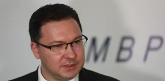 Даниел Митов за ученическите банди: Години култ към мутрите и чалгата доведоха до този феномен