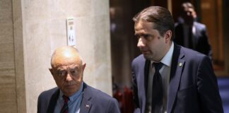 ПП-ДБ, АПС и МЕЧ внесоха вота на недоверие