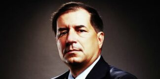 Борислав Цеков: Фалшива мантра е, че правителството зависи от протестите на радикалните малцинства