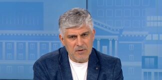 „Промяната“ са като евнуси, които знаят всичко за секса, но гледат как го прави Делян Пеевски