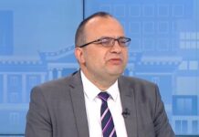 Мартин Димитров: Радев играе против интересите на България
