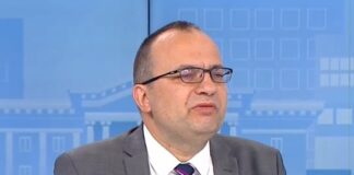Мартин Димитров: Радев играе против интересите на България