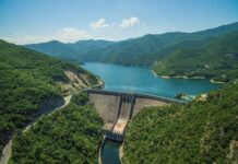 Издирват рибар в района на язовир „Чаира“