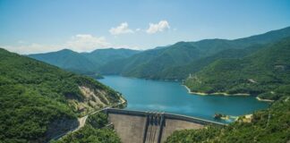 Издирват рибар в района на язовир „Чаира“