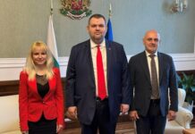 Още една депутатка напусна групата на Доган и се присъедини към Пеевски