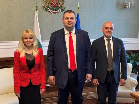 Още една депутатка напуска парламентарната група на Алианса на Ахмед