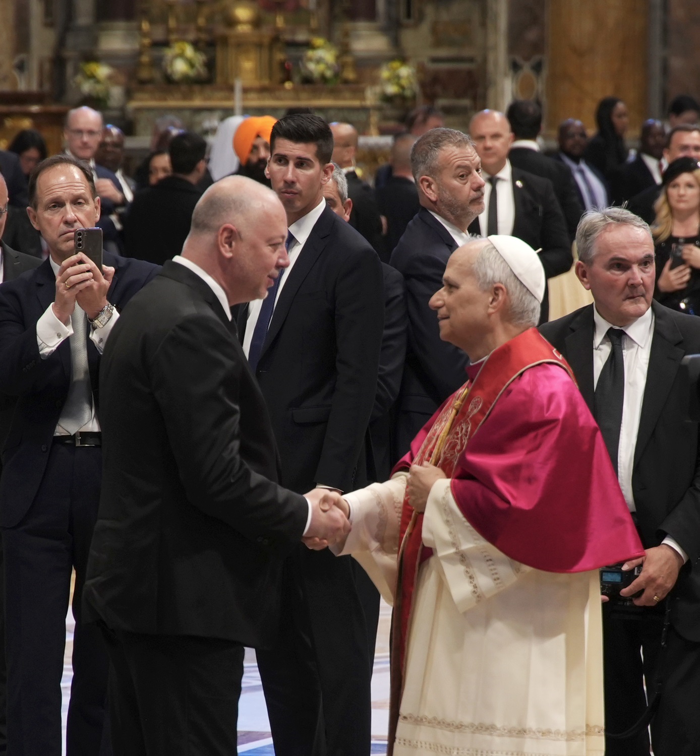 Министър председателят Росен Желязков поздрави Негово Светейшество папа Лъв XIV като