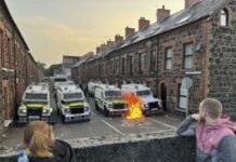 Българка напусна Северна Ирландия след нападение над дома й от демонстранти