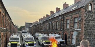 Българка напусна Северна Ирландия след нападение над дома й от демонстранти