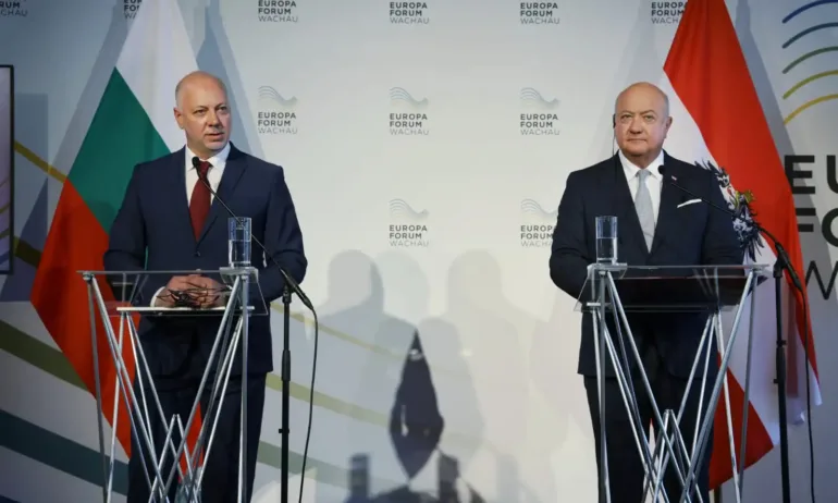 Поздравявам премиера Желязков и България за изпълнението на всички критерии