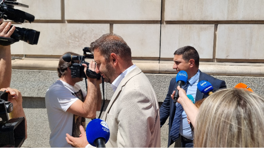 Прокуратурата е свалила от интернет записа между Никола Барбутов и