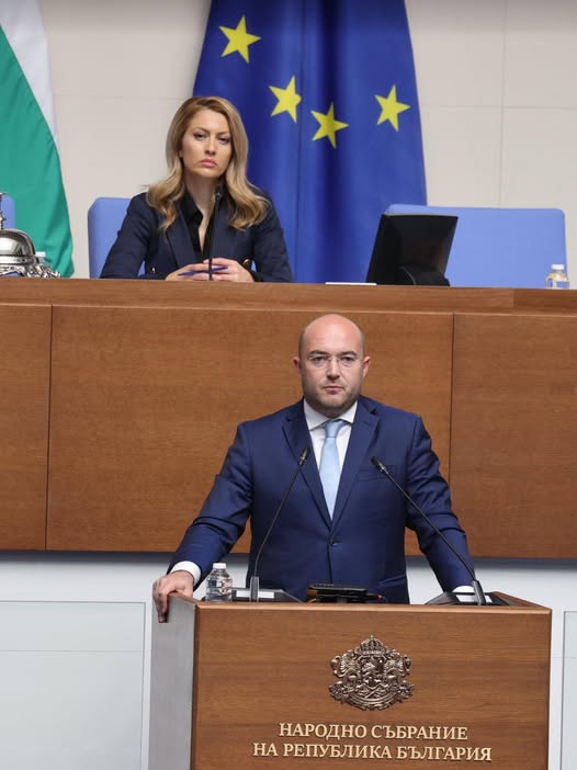 В частта правосъдие мотивите на вота на недоверие към правителството