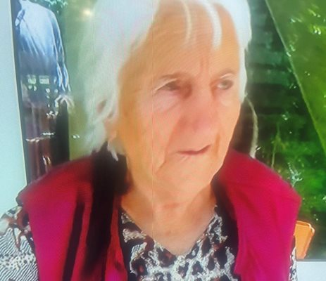 Нищо не беше хубаво гърдите ме болят Гладна съм жадна