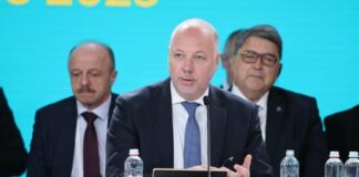 Росен Желязков: Трябва да запазим икономическия си растеж, но без да разрушаваме социалната си визия