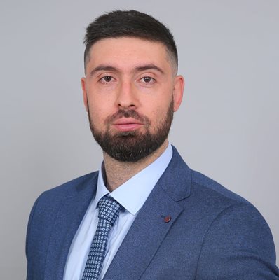 Нито аз нито колегите се притесняваме от каквото и да