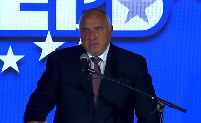 Радва ме че има много инженери – това е бъдещето